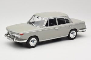 BMW 2000 TI Siv MCG 1:18 MCG18112 Kovina