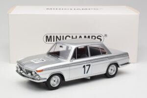 BMW 2000 Ti #17 J. Ickx / H. Hahne 24 Hours of Spa 1966 Winners Minichamps 1:18 107662517 Smola – slika 6 od 6