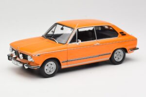 BMW 2000 Tii Touring Oranžna Minichamps 1:18 80430145824 Kovina
