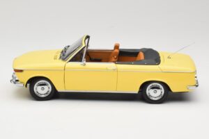 BMW 2002 Kabriolet Živo Zelena Minichamps 1:18 80430145820 Kovina – slika 4 od 8