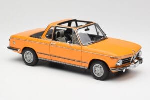 BMW 2002 E10 Kabriolet Colorado Oranžna AUTOart 1:18 80430300713 Kovina – slika 6 od 8