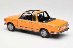 BMW 2002 E10 Kabriolet Colorado Oranžna AUTOart 1:18 80430300713 Kovina – slika 7 od 8