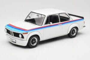 BMW 2002 E10 Turbo Bel MCG 1:18 MCG18408-R Kovina