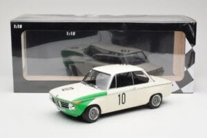 BMW 2002 Tii E10 #10 H. Hahne / D. Quester Winners Nurburgring 1968 Minichamps 1:18 155682710 Kovina – slika 6 od 6