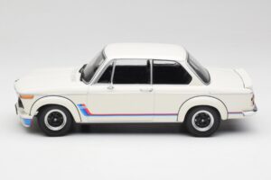 BMW 2002 Tii Turbo Alpine White Minichamps 1:18 155026200 Kovina – slika 3 od 6