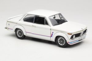 BMW 2002 Turbo E10 Bela Anson 1:18 30393 Kovina – slika 6 od 8