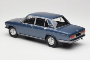 BMW 2500 E3 Blue Metallic Minichamps 1:18 155029200 Kovina – slika 5 od 6