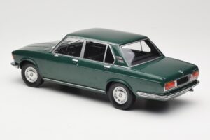 BMW 2500 E3 Green Metallic Minichamps 1:18 155029201 Kovina – slika 5 od 6