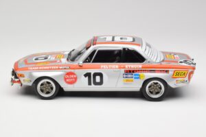BMW 2800 CS Team Schnitzer #10 J. Fitzpatrick / J. Peltier Spa 1972 Minichamps 1:18 155722710 Kovina – slika 3 od 6