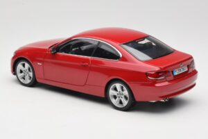 BMW 3 Series E92 Rdeč Kyosho 1:18 80430407219 Kovina – slika 7 od 8