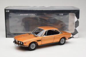 BMW 3.0 CSi E9 Gold Metallic Minichamps 1:18 180029027 Kovina – slika 8 od 8
