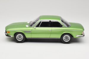 BMW 3.0 CSi E9 Green Metallic Minichamps 1:18 155028034 Kovina – slika 3 od 6