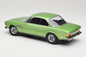 BMW 3.0 CSi E9 Green Metallic Minichamps 1:18 155028034 Kovina – slika 5 od 6