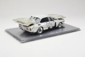 BMW 3.0 CSL Art Car Frank Stella Minichamps 1:18 80430150928 Kovina – slika 3 od 6