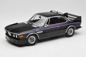BMW 3.0 CSL E9 Črna Minichamps 1:18 155028134 Kovina