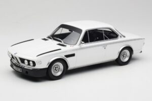 BMW 3.0 CSL E9 Chamonix White Otto 1:18 OT1145 Smola