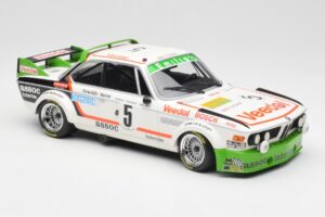 BMW 3.0 CSL E9 #5 Assoc Interim J-C. Chavan / A. Detrin Winners 24 Hours of Spa 1976 Minichamps 1:18 155762505 Kovina – slika 4 od 6