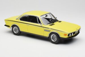 BMW 3.0 CSL E9 Rumena Minichamps 1:18 155028130 Kovina – slika 4 od 6