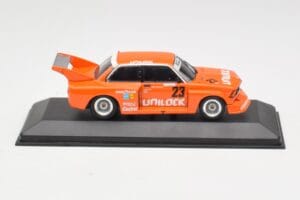 BMW 320i Group 5 #23 E. Cheever / G. Villeneuve 6 Hours of Mosport Class Winners 1977 Damaged Spoiler Minichamps 1:43 4007723 – slika 3 od 5