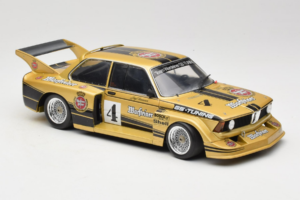 BMW 320i #4 Warsteiner J. Obermoser DRM 1977 Minichamps 1:18 180772105-R1 Kovina – slika 6 od 8