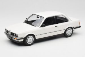 BMW 323i E21 Bel Minichamps 1:18 155026005 Kovina