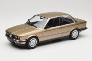 BMW 323i E30 Brown Metallic Minichamps 1:18 155026004 Kovina