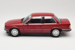 BMW 323i E30 Carmine Minichamps 1:18 155026008 Kovina – slika 3 od 6