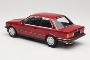 BMW 323i E30 Carmine Minichamps 1:18 155026008 Kovina – slika 5 od 6