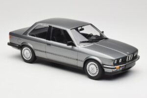 BMW 323i E30 Grey Metallic Minichamps 1:18 155026006 Kovina – slika 4 od 6