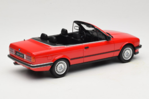BMW 325i E30 Kabriolet Svetlo Rdeč Otto 1:18 OT1194 Smola – slika 2 od 6