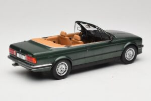 BMW 325i E30 Kabriolet Zelen MCG 1:18 MCG18545 Kovina – slika 2 od 6