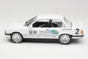 BMW 325i E30 #2 O. Manthey Vogelsang Automobile 3rd Place Eifel Race DTM 1986 Minichamps 1:18 155862602 Kovina – slika 3 od 6