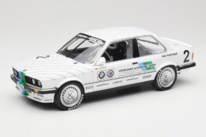 BMW 325i E30 #2 O. Manthey Vogelsang Automobile 3rd Place Eifel Race DTM 1986 Minichamps 1:18 155862602 Kovina