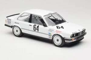 BMW 325i E30 #64 Auto Budde K. Oestreich / E. Rensing Winner 24 Hours Nürburgring 1986 Minichamps 1:18 155862664 Kovina – slika 2 od 6