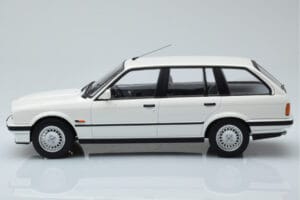 BMW 325i E30 Touring Bel Omejena Serija Norev 1:18 183217 Kovina – slika 3 od 6