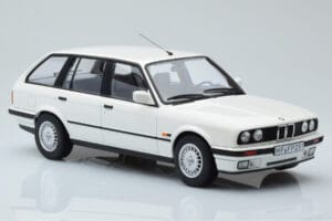BMW 325i E30 Touring Bel Omejena Serija Norev 1:18 183217 Kovina – slika 4 od 6