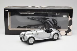 BMW 328 Srebrna Minichamps 1:18 155025030 Kovina – slika 6 od 6