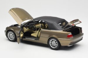 BMW 328Ci E46 Kabriolet Individual Medenina Metalik Omejena Serija Kyosho 1:18 80430395004 Kovina – slika 5 od 8