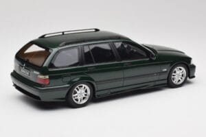 BMW 328i E36 Touring M Pack Praprotno Zelena Otto 1:18 OT1064 Smola – slika 2 od 6