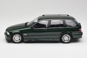 BMW 328i E36 Touring M Pack Praprotno Zelena Otto 1:18 OT1064 Smola – slika 3 od 6