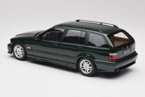 BMW 328i E36 Touring M Pack Praprotno Zelena Otto 1:18 OT1064 Smola – slika 5 od 6