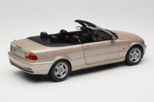 BMW 328i E46 Kabriolet Sand Beige Metallic Kyosho 1:18 80430009756 Kovina – slika 4 od 9