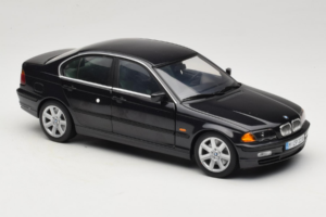 BMW 328i E46 Črn UT Models 1:18 80439422373 Kovina – slika 6 od 8
