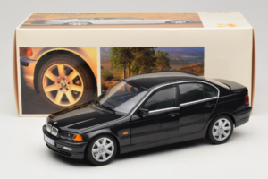 BMW 328i E46 Črn UT Models 1:18 80439422373 Kovina – slika 8 od 8