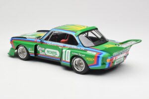 BMW 3.5 CSL E9 Schnitzer #10 D. Quester / R. Peterson 6 Hours Watkins Glen 1976 Minichamps 1:18 155762610 Kovina – slika 5 od 6