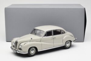 BMW 501 Cortina Siv AUTOart 1:18 80430393098 Kovina – slika 8 od 8