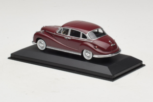 BMW 502 V8 Temno Rdeč Minichamps 1:43 430022402 Kovina – slika 3 od 4