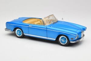 BMW 503 Cabriolet Riviera Blue Revell 1:18 08843 Kovina – slika 7 od 9