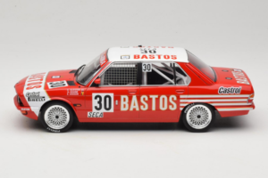 BMW 528i E28 #30 D. Quester / A. Hahne / E. Joosen 24 Hours of Spa Winner 1982 IXO 1:18 18RMC182A Kovina – slika 3 od 6