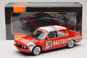 BMW 528i E28 #30 D. Quester / A. Hahne / E. Joosen 24 Hours of Spa Winner 1982 IXO 1:18 18RMC182A Kovina – slika 6 od 6